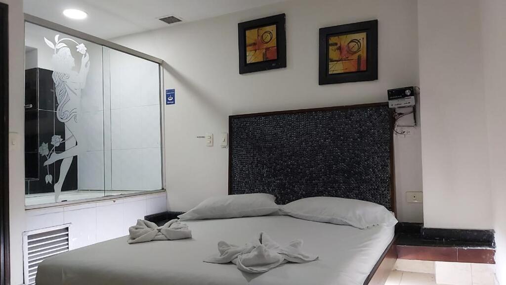 Hotel Marat Medellin Luaran gambar